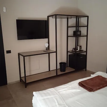 Casa Pezzo Bed and Breakfast 4*