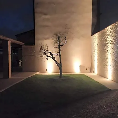 Casa Pezzo كاستلْنْيوفو ديل غارد