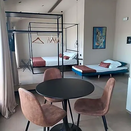 Casa Pezzo 4* كاستلْنْيوفو ديل غارد